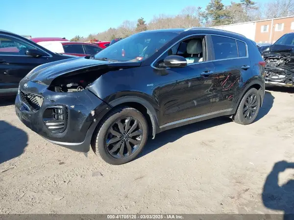 KNDPNCAC1J7398970 2018 KIA SPORTAGE - Image 2