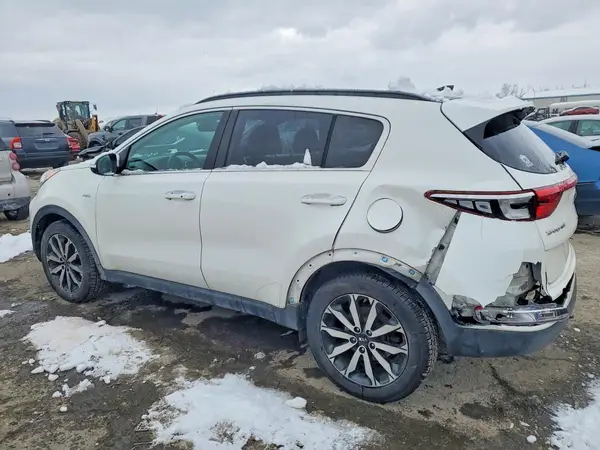 KNDPNCAC1J7401270 2018 KIA SPORTAGE - Image 2