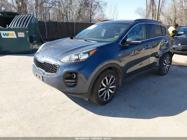 KNDPNCAC1J7407635 2018 KIA SPORTAGE - Image 2