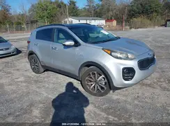 KNDPNCAC1J7446824 2018 KIA SPORTAGE