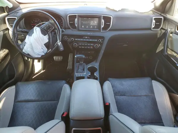 KNDPNCAC1J7463249 2018 KIA SPORTAGE - Image 8