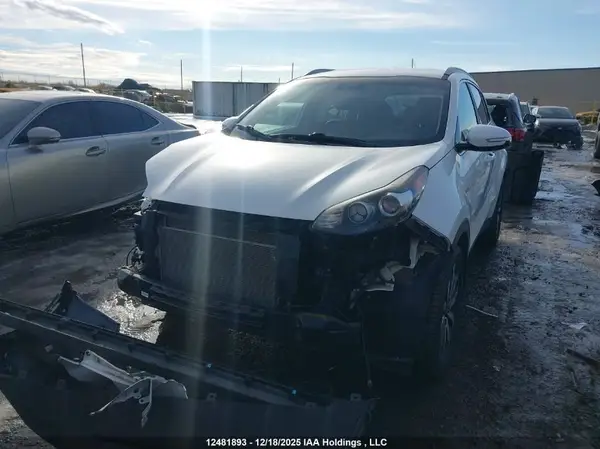 KNDPNCAC1K7569489 2019 KIA SPORTAGE - Image 2