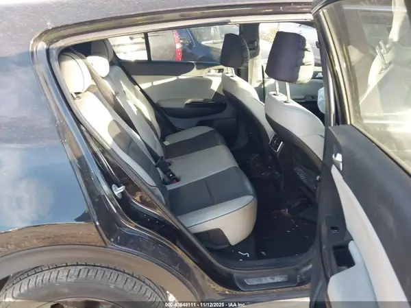 KNDPNCAC1K7573011 2019 KIA SPORTAGE - Image 8