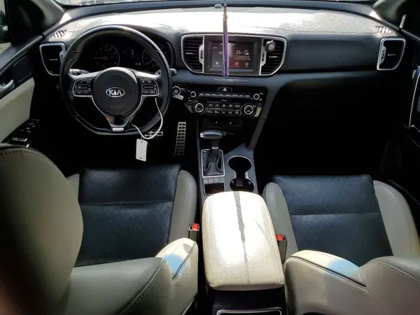 KNDPNCAC1K7577043 2019 KIA SPORTAGE - Image 8