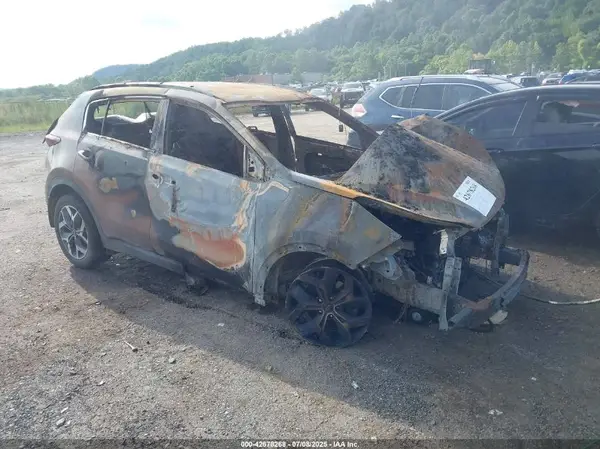 KNDPNCAC1L7797381 2020 KIA SPORTAGE - Image 1