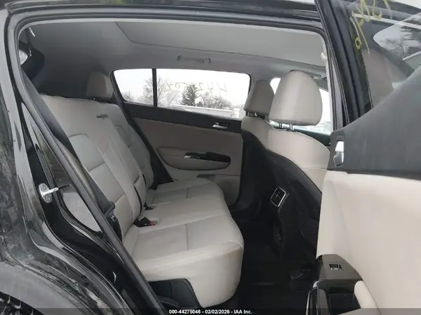 KNDPNCAC1N7951848 2022 KIA SPORTAGE - Image 8