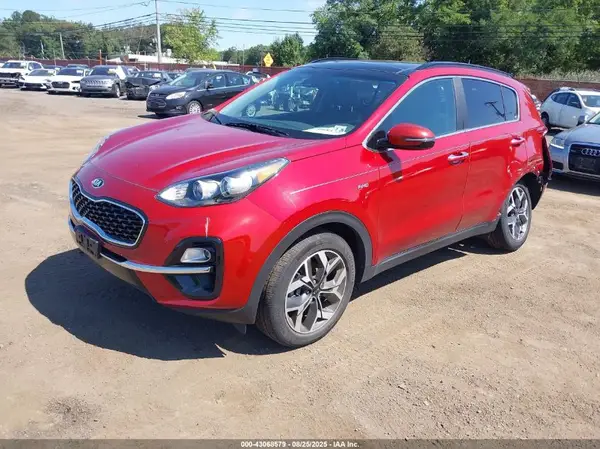 KNDPNCAC1N7981545 2022 KIA SPORTAGE - Image 2