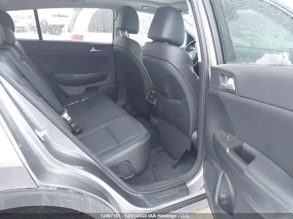 KNDPNCAC2H7074145 2017 KIA SPORTAGE - Image 8
