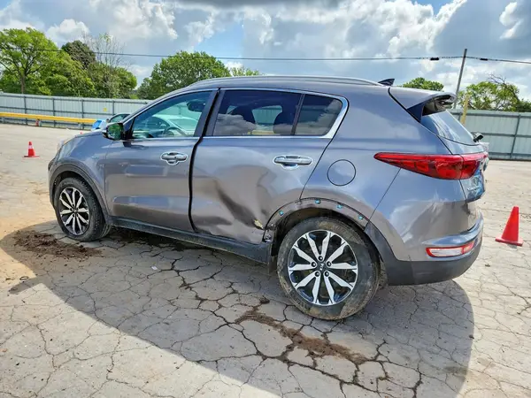 KNDPNCAC2H7084528 2017 KIA SPORTAGE - Image 2