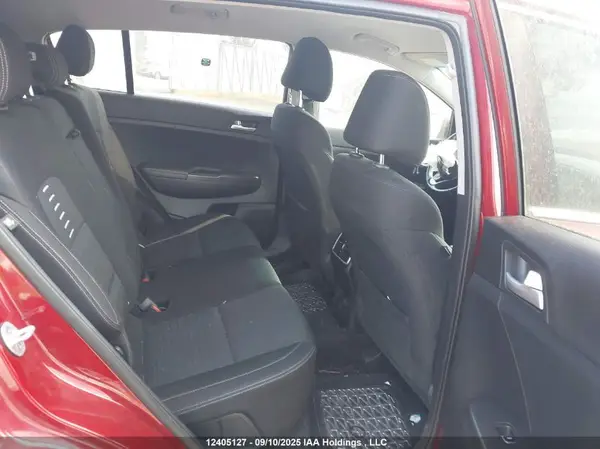 KNDPNCAC2H7089941 2017 KIA SPORTAGE - Image 8