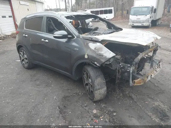 KNDPNCAC2H7145764 2017 KIA SPORTAGE - Image 1