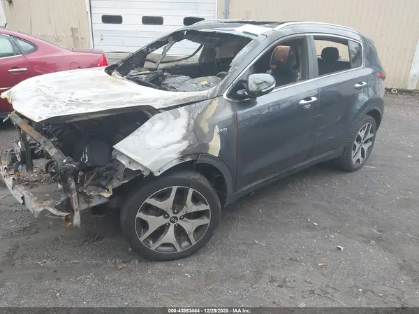 KNDPNCAC2H7145764 2017 KIA SPORTAGE - Image 2