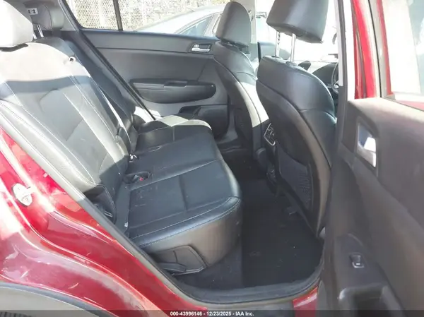 KNDPNCAC2H7208846 2017 KIA SPORTAGE - Image 8