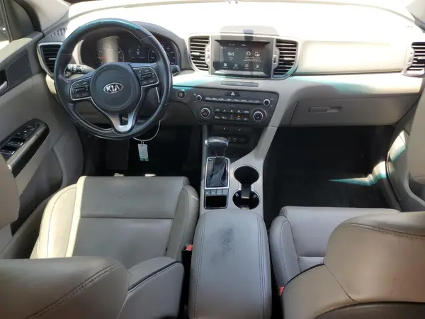 KNDPNCAC2H7225582 2017 KIA SPORTAGE - Image 8