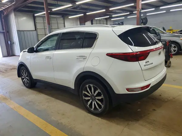 KNDPNCAC2H7248389 2017 KIA SPORTAGE - Image 2
