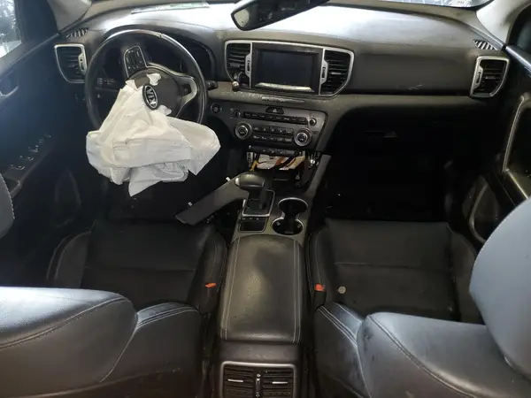 KNDPNCAC2H7295440 2017 KIA SPORTAGE - Image 8