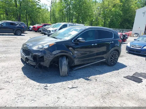 KNDPNCAC2J7409796 2018 KIA SPORTAGE - Image 2