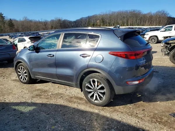 KNDPNCAC2J7422676 2018 KIA SPORTAGE - Image 2