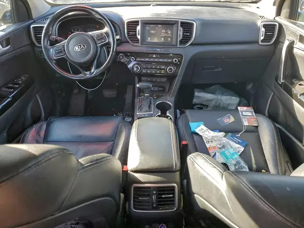 KNDPNCAC2J7422676 2018 KIA SPORTAGE - Image 8
