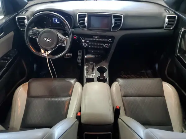 KNDPNCAC2J7442362 2018 KIA SPORTAGE - Image 8