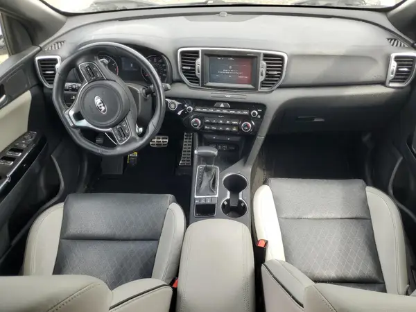 KNDPNCAC2J7474177 2018 KIA SPORTAGE - Image 8