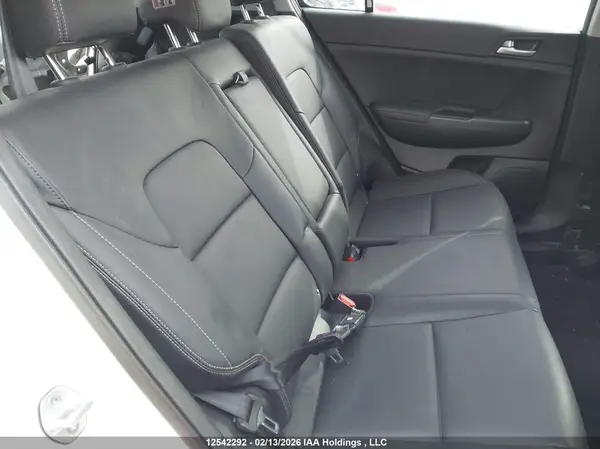 KNDPNCAC2J7479203 2018 KIA SPORTAGE - Image 8