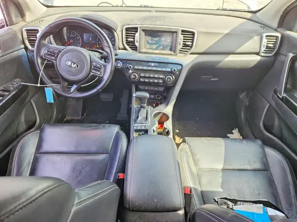 KNDPNCAC2K7562101 2019 KIA SPORTAGE - Image 8