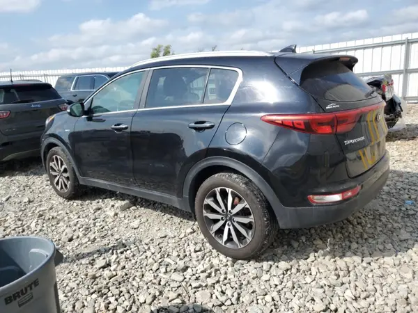 KNDPNCAC2K7586172 2019 KIA SPORTAGE - Image 2