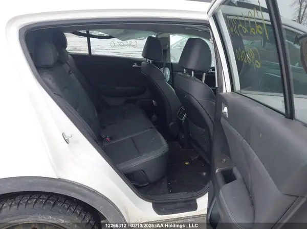KNDPNCAC2L7696060 2020 KIA SPORTAGE - Image 8