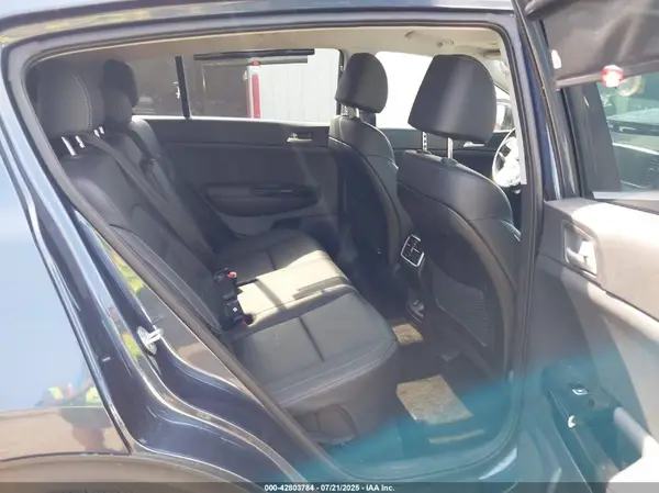 KNDPNCAC2M7874972 2021 KIA SPORTAGE - Image 8