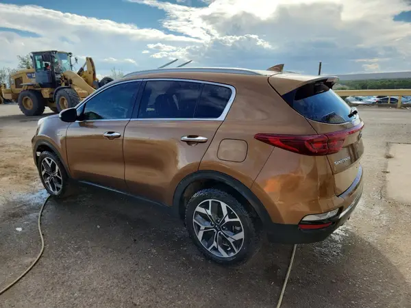 KNDPNCAC2M7924754 2021 KIA SPORTAGE - Image 2
