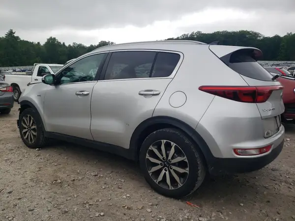 KNDPNCAC3H7042191 2017 KIA SPORTAGE - Image 2