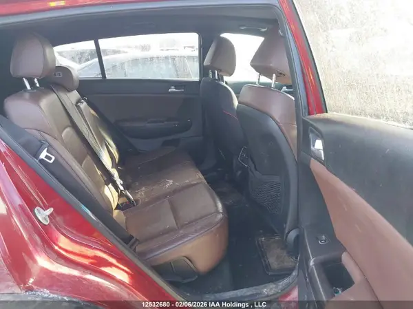 KNDPNCAC3H7057662 2017 KIA SPORTAGE - Image 8