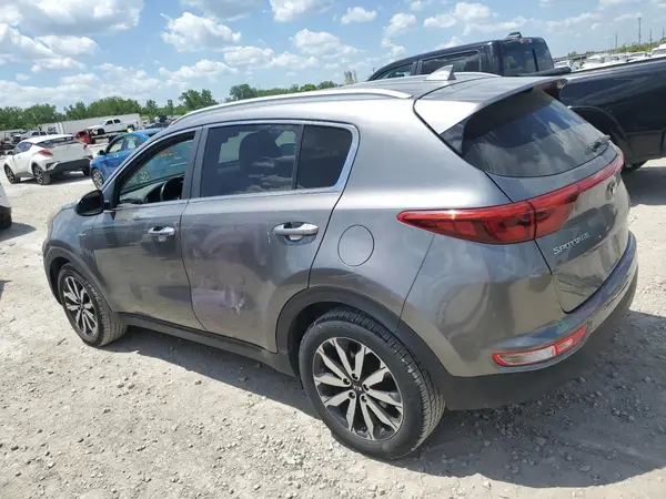 KNDPNCAC3H7072386 2017 KIA SPORTAGE - Image 2