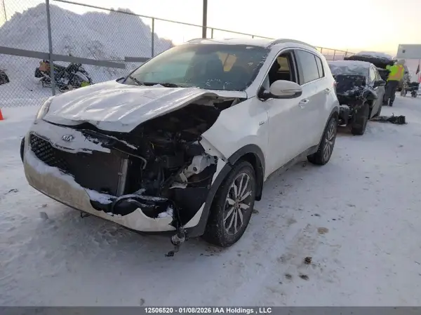 KNDPNCAC3H7139049 2017 KIA SPORTAGE - Image 2