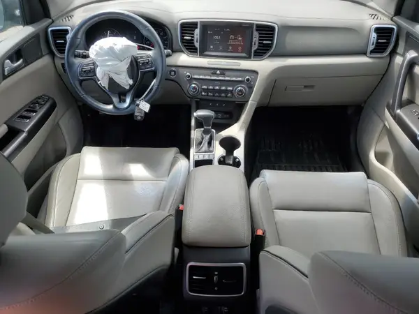 KNDPNCAC3H7182418 2017 KIA SPORTAGE - Image 8