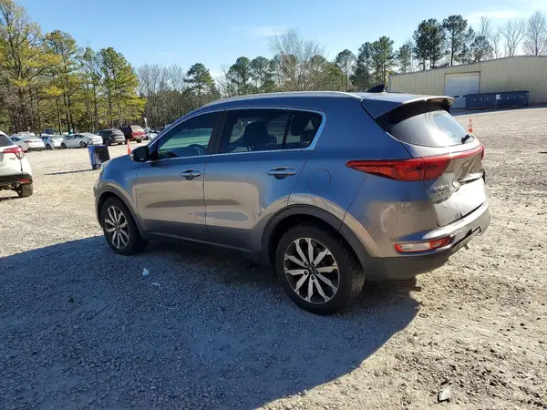 KNDPNCAC3H7184296 2017 KIA SPORTAGE - Image 2