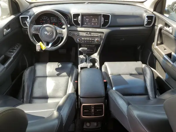 KNDPNCAC3H7189272 2017 KIA SPORTAGE - Image 8