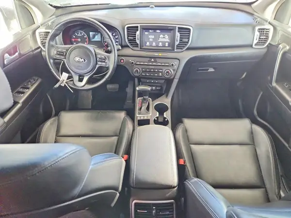 KNDPNCAC3H7202084 2017 KIA SPORTAGE - Image 8