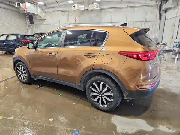 KNDPNCAC3H7202845 2017 KIA SPORTAGE - Image 2