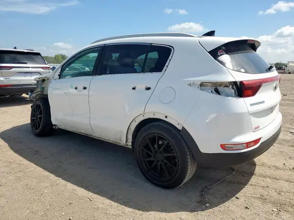 KNDPNCAC3H7202862 2017 KIA SPORTAGE - Image 2