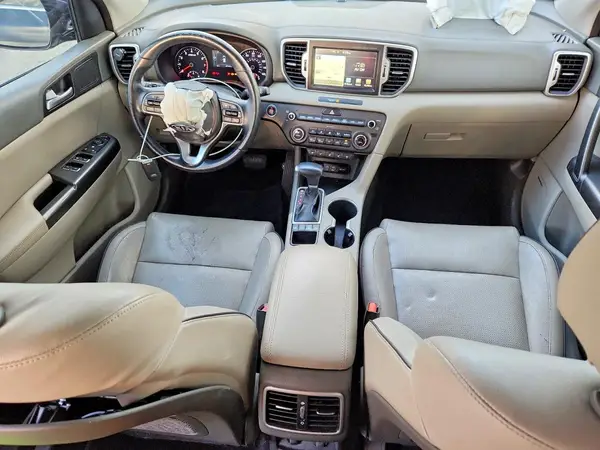 KNDPNCAC3H7251026 2017 KIA SPORTAGE - Image 8