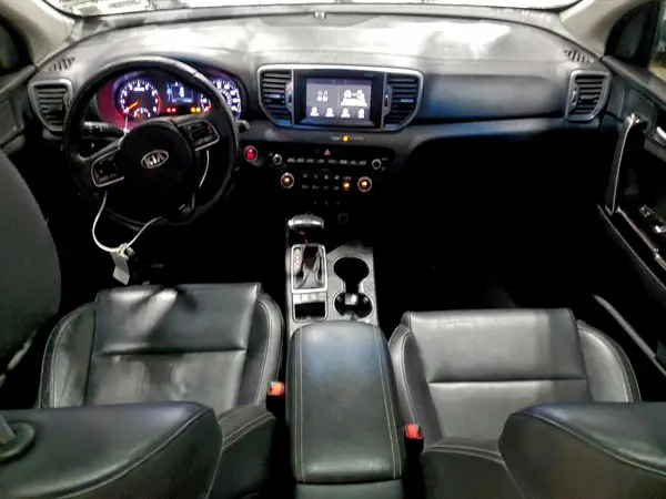 KNDPNCAC3J7311196 2018 KIA SPORTAGE - Image 8