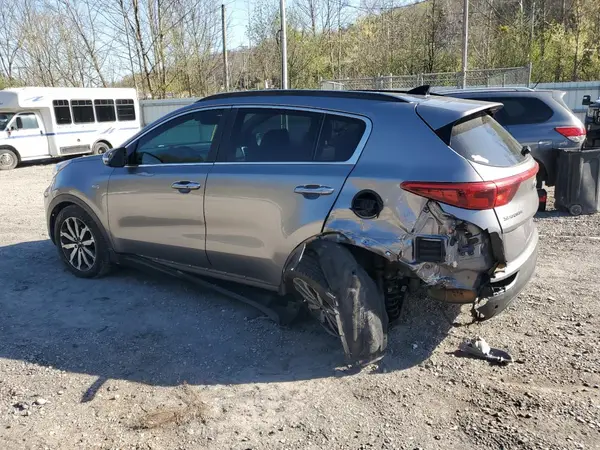 KNDPNCAC3J7353268 2018 KIA SPORTAGE - Image 2