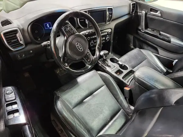 KNDPNCAC3J7379224 2018 KIA SPORTAGE - Image 8