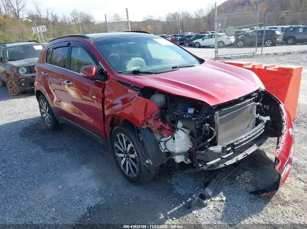 KNDPNCAC3J7399523 2018 KIA SPORTAGE - Image 1