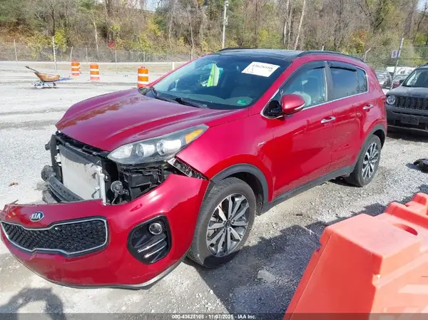 KNDPNCAC3J7399523 2018 KIA SPORTAGE - Image 2