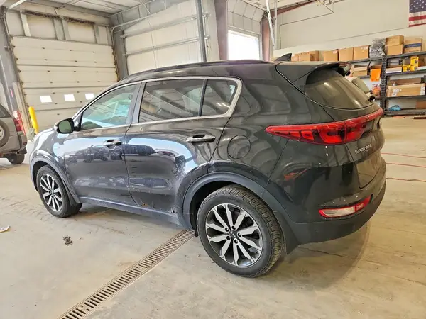 KNDPNCAC3J7407359 2018 KIA SPORTAGE - Image 2