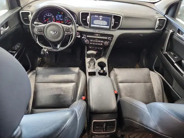 KNDPNCAC3J7407359 2018 KIA SPORTAGE - Image 8