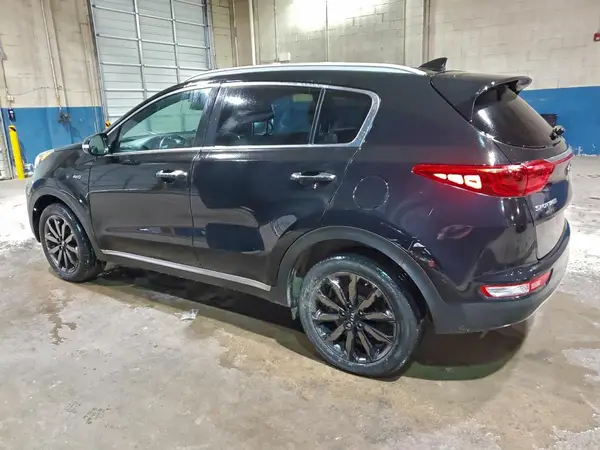 KNDPNCAC3J7411217 2018 KIA SPORTAGE - Image 2